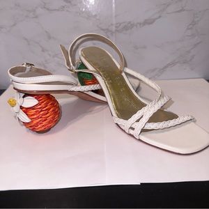 Kate Spade White Leather Valencia Orange Blossom Sandals Size 6.5 Shoes Novelty